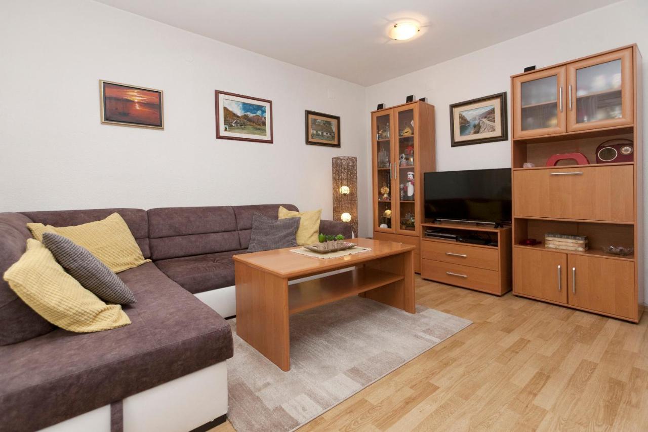 Apartman Nade Pula Exterior foto